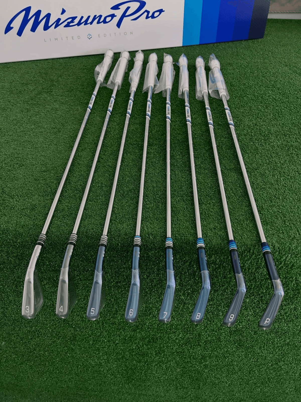 NEW Mizuno Pro Limited Edition Iceberg S-3 / S-1 Forged Combo Iron Set 3-P