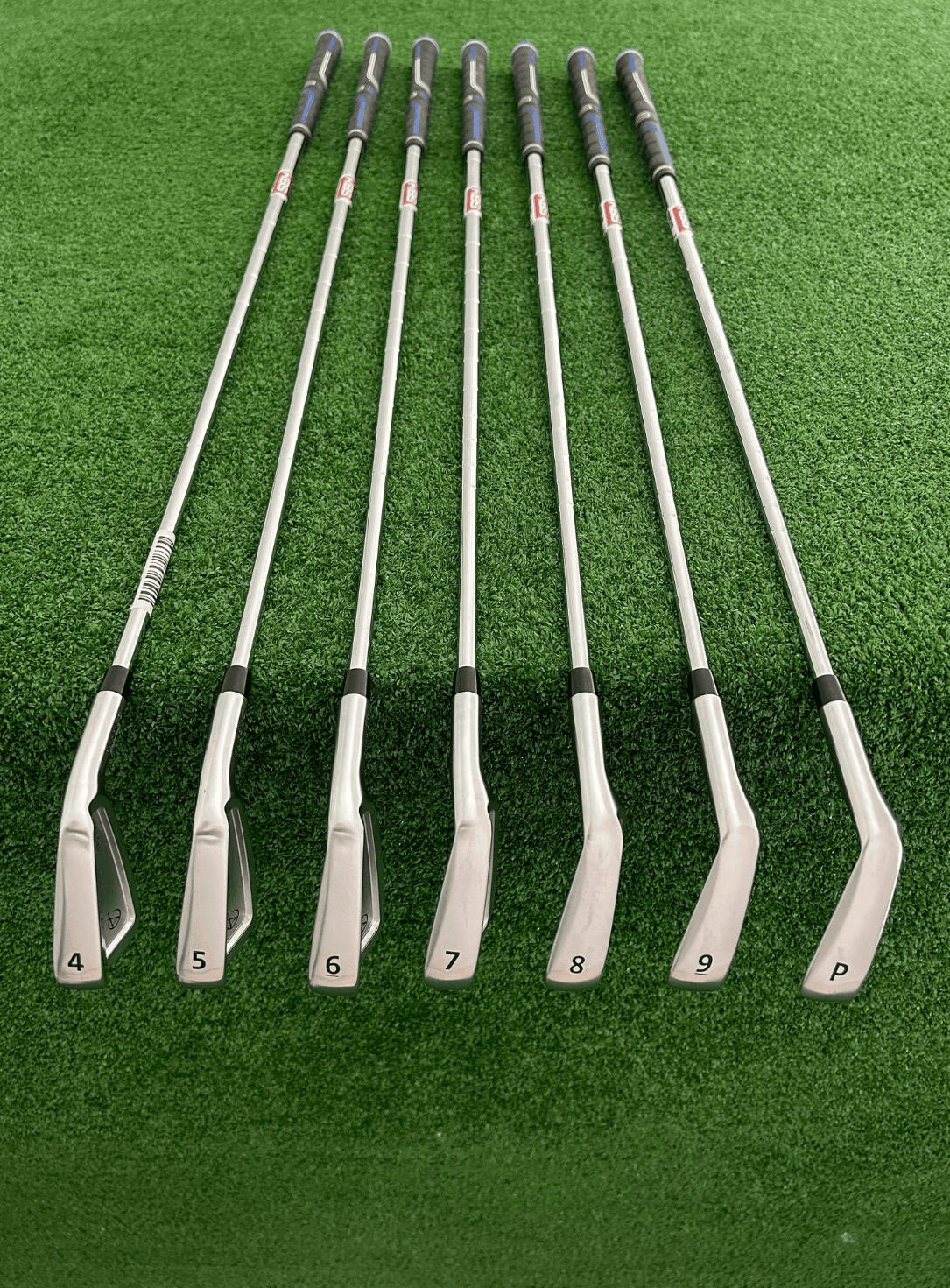 Takomo 201 Forged Iron Set 4-P / KBS Tour Lite X Extra Stiff — pre-owned golf club, photo 1 of 5